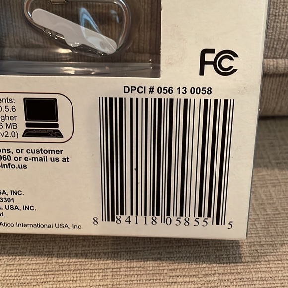 NWT Digital Picture Keychain. Never opened. See details in photos. - Picture 6 of 7